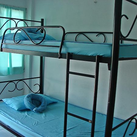 Gondor Guesthouse Τσιάνγκ Μάι Εξωτερικό φωτογραφία